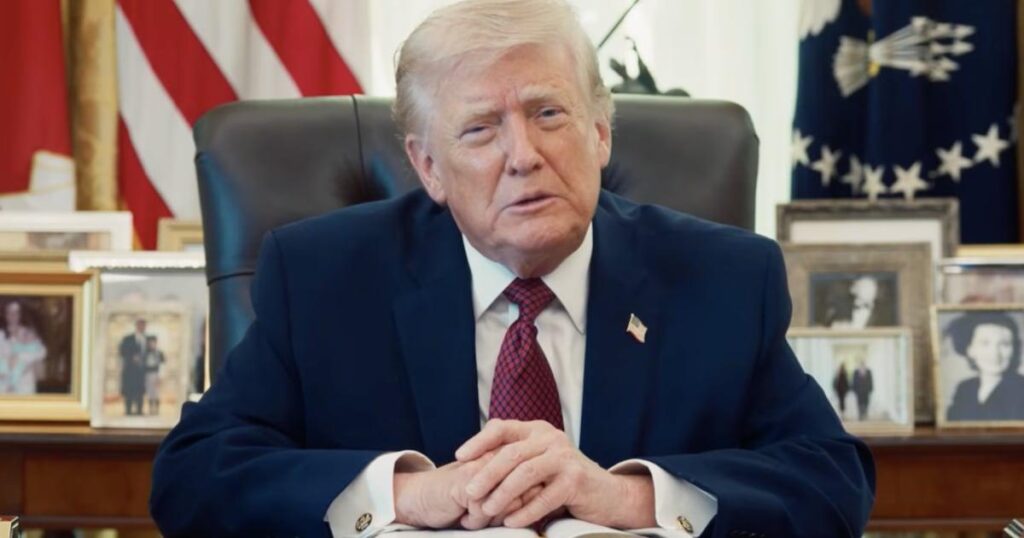 Trump Humiliated as Citizens Fail to Flock to His Free Event | The president spoke via video to a sea of empty seats.