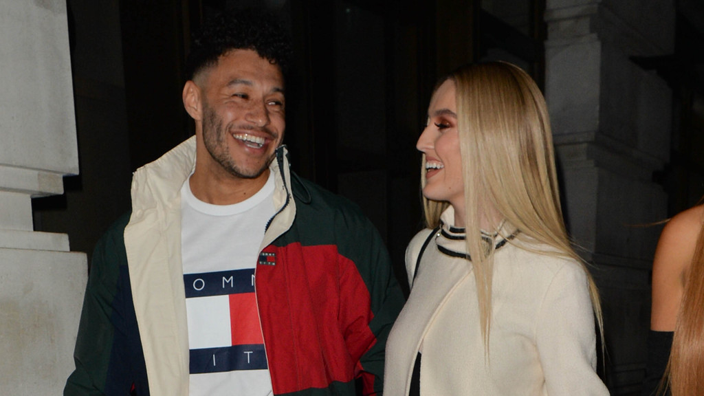 Perrie Edwards marries Alex Oxlade-Chamberlain in Portugal Perrie Edwards marries Alex Oxlade-Chamberlain in Portugal