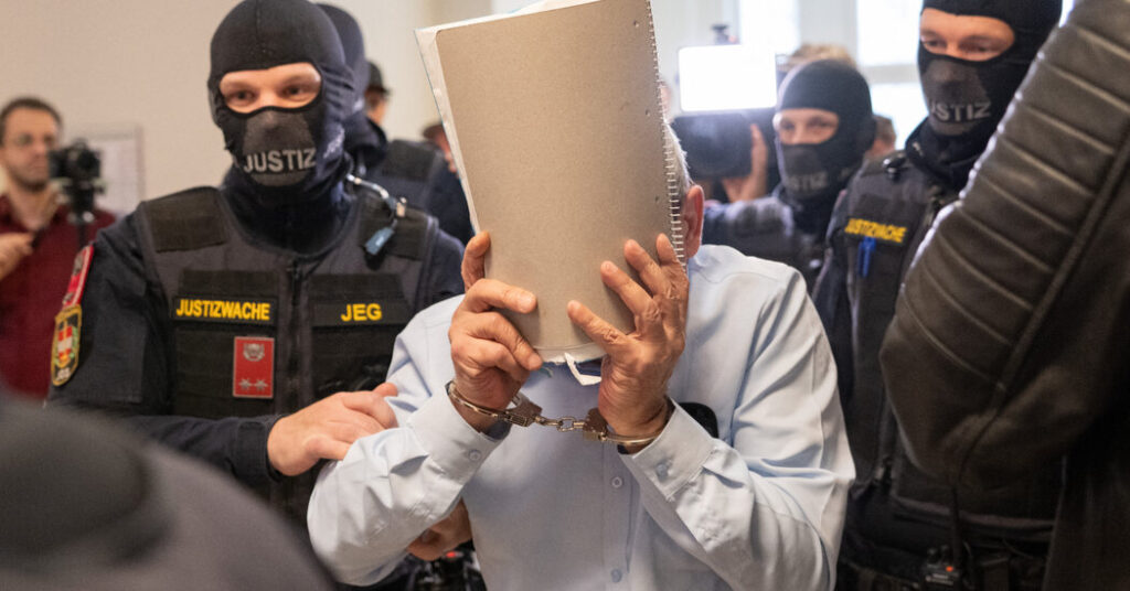 Syrian Officers Who Hid in Plain Sight Face War Crime Charges in Austria Syrian Officers Who Hid in Plain Sight Face War Crime Charges in Austria