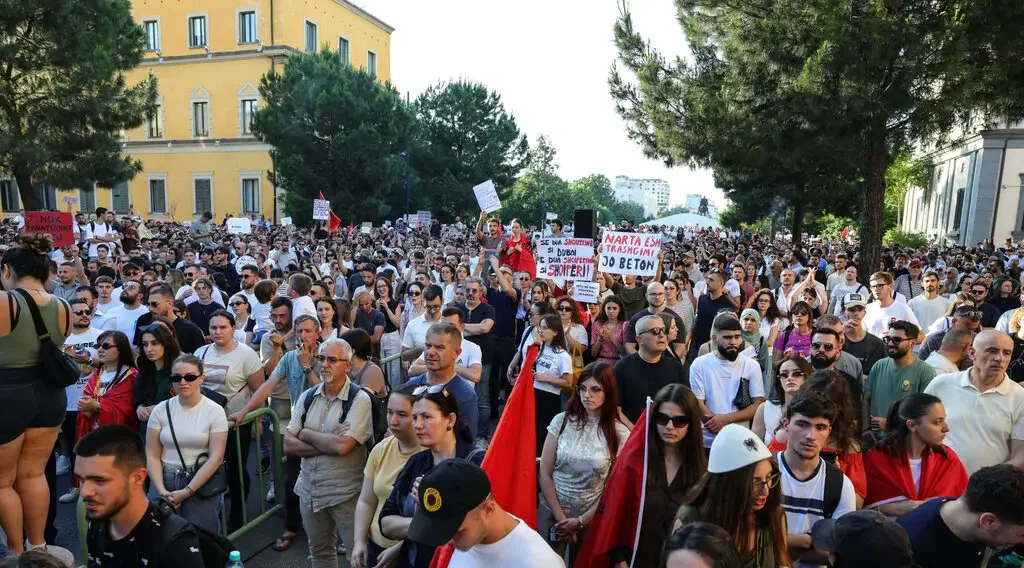 Albania’s Zvernec Revolt – Tirana Times Albania’s Zvernec Revolt - Tirana Times