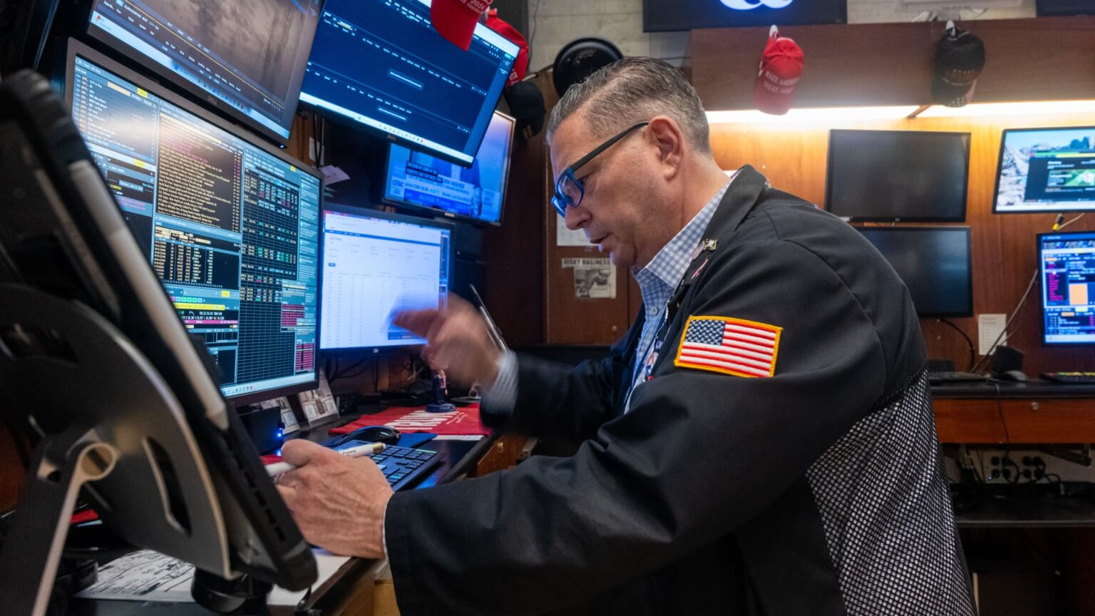 Stock market today: Live updates Stock market today: Live updates