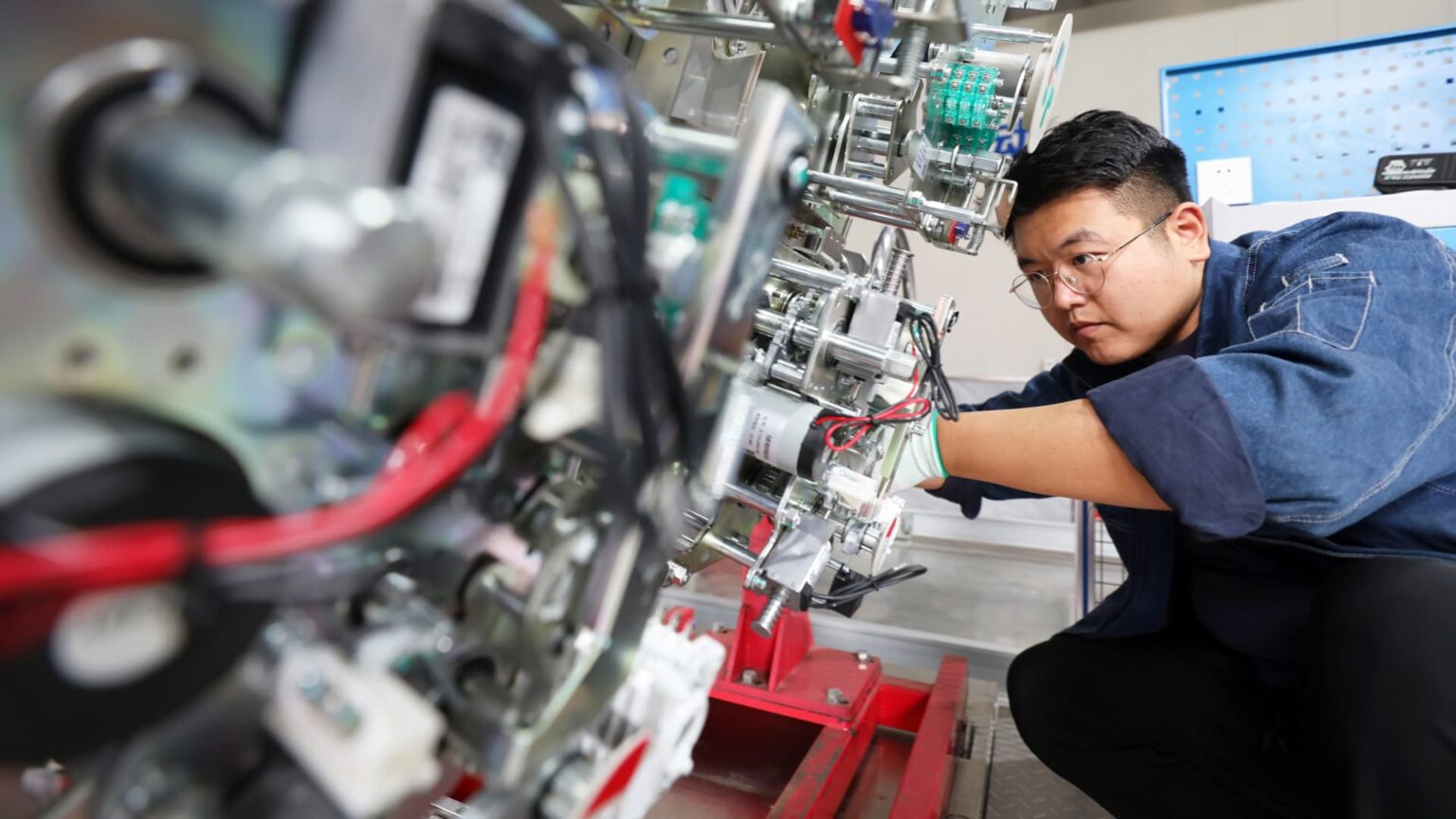 China industrial profits stay resilient as economy leans on factories