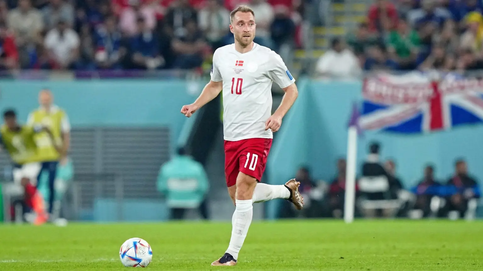Denmark’s Christian Eriksen Collapses Again in Match vs. Ukraine YouTube