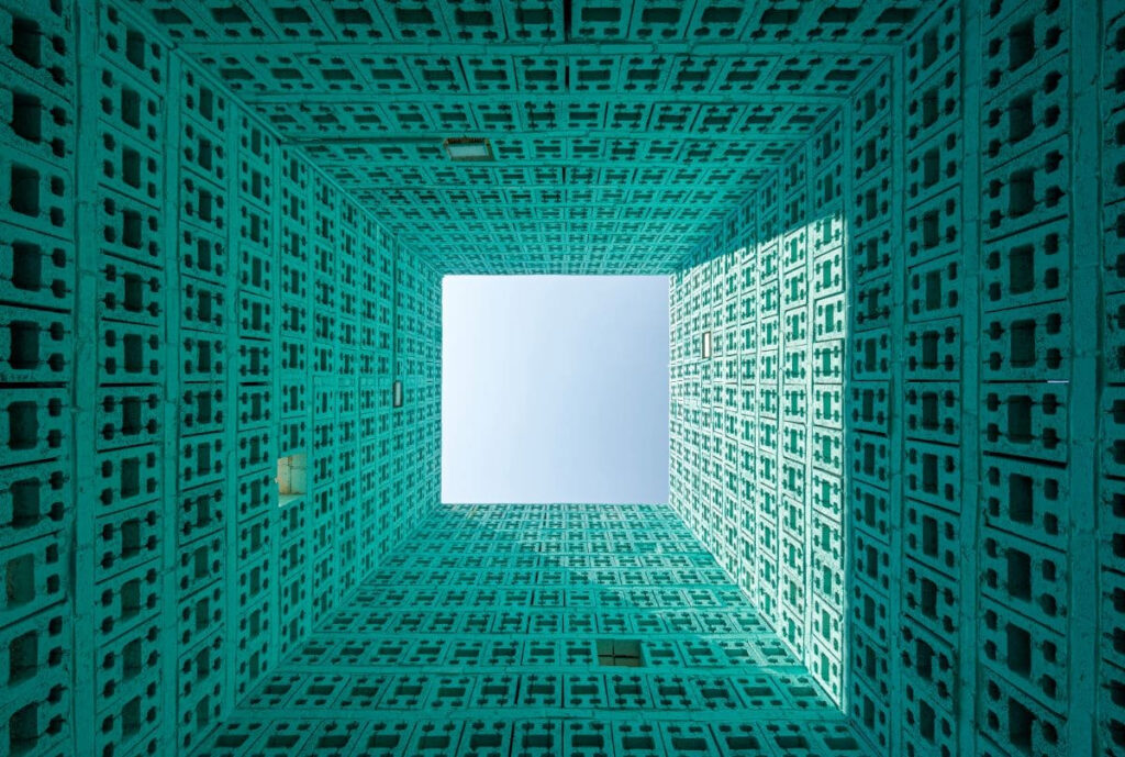 Artificial Intelligence: unveiling the real environmental impacts Materia Rinnovabile