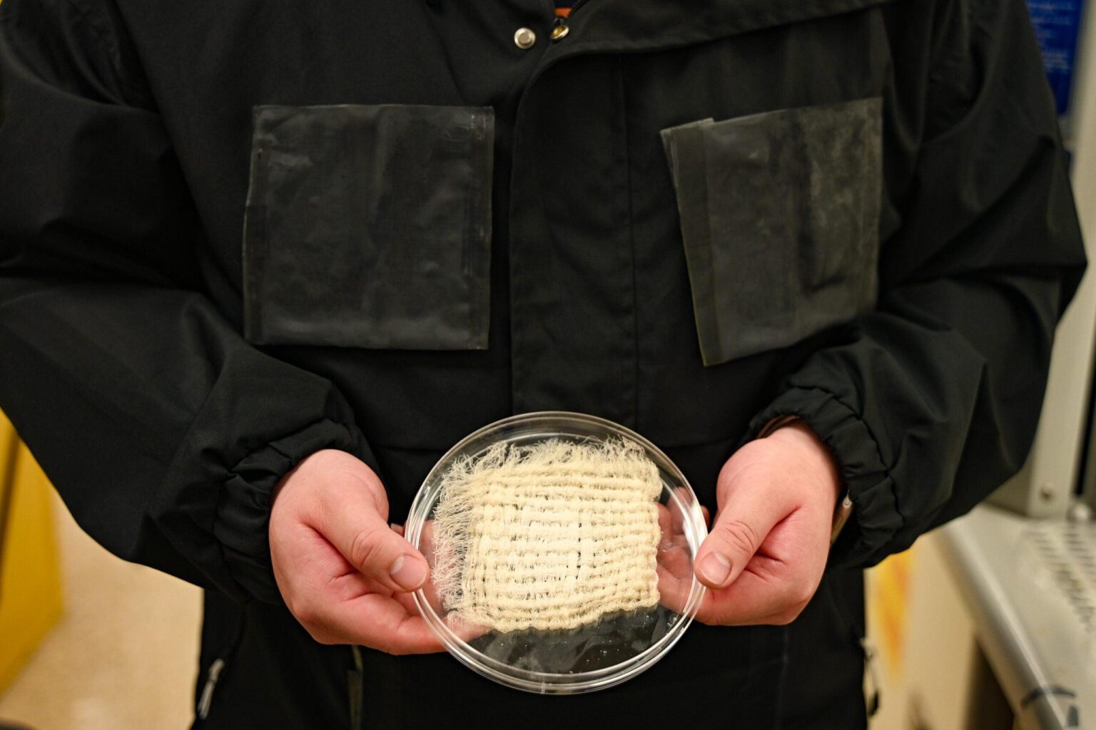 Engineers at UT Austin are making a jacket that pulls drinking water from the air