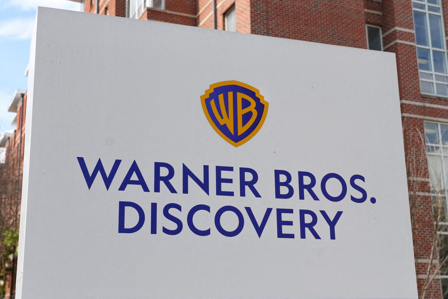 US states preparing lawsuit to block Paramount’s acquisition of Warner Bros cover US states preparing lawsuit to block Paramount’s acquisition of Warner Bros