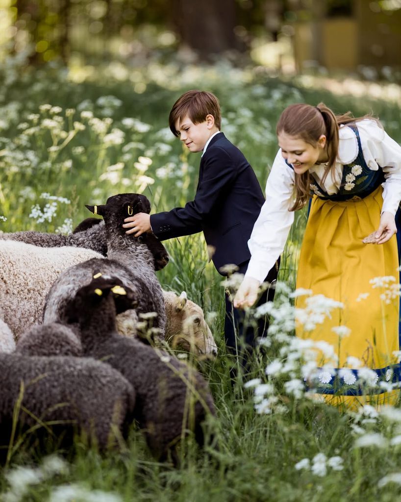Princess Ines shines in traditional dress on Sweden’s National Day