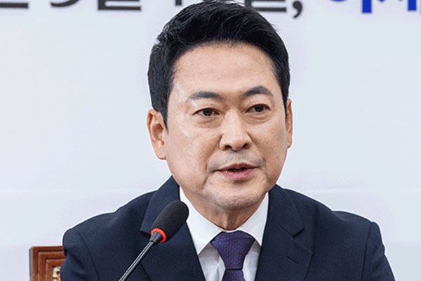 PPP Chief Proposes Talks with PM Kim, DP Leader on Election Revote
