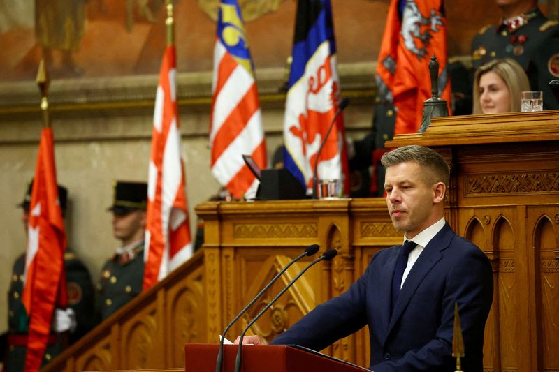Hungary urges EU parliament to drop lawsuit over funds release Hungary urges EU parliament to drop lawsuit over funds release