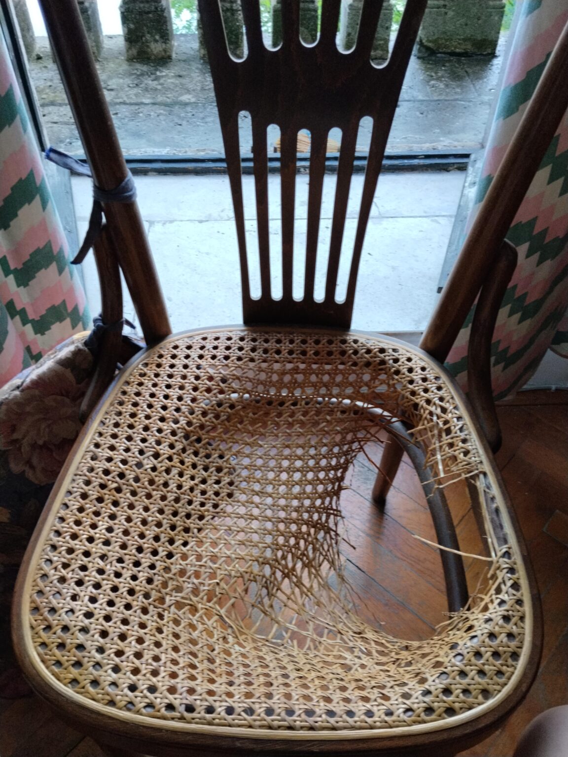 Need a handyman or someone who can fix these chairs