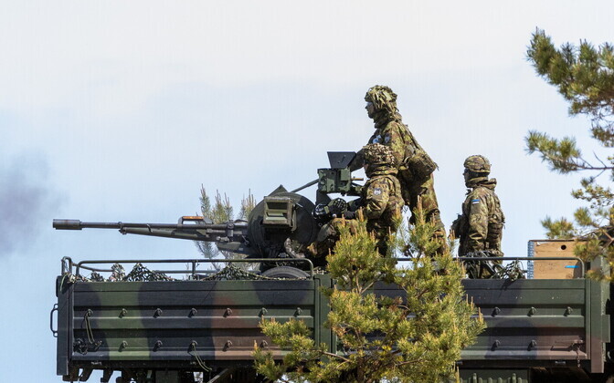 Estonians' will to defend the country remains high, cyberattacks seen as a threat | News
