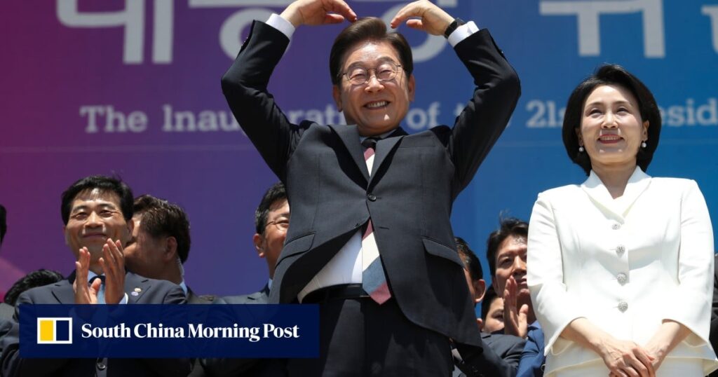 Wife of South Korea’s Lee shuns limelight to reduce ‘first lady risk’ Wife of South Korea’s Lee shuns limelight to reduce ‘first lady risk’