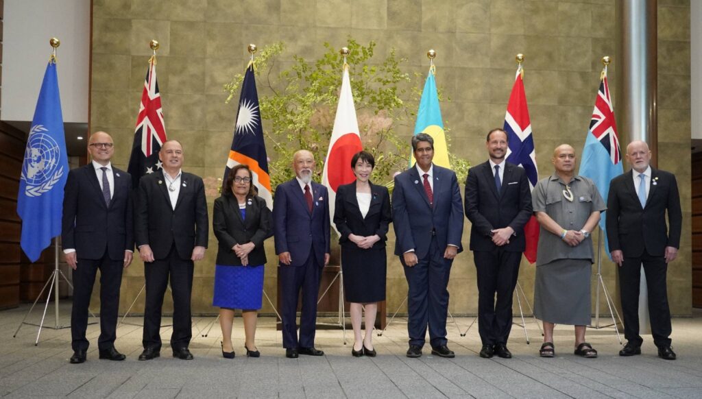 Takaichi calls for cooperation at meeting with leaders of island nations