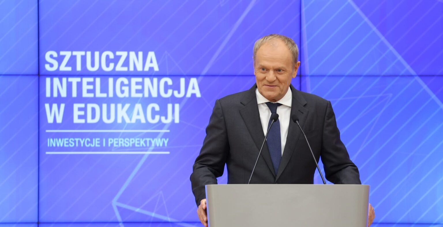 Poland to equip 12,000 schools with AI labs Poland to equip 12,000 schools with AI labs
