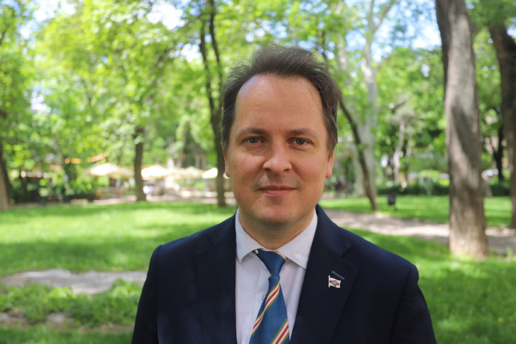 Tsikhanouskaya Adviser on Fighting the Belarusian Regime, Lukashenko’s Preparations for War Against NATO Tsikhanouskaya Adviser on Fighting the Belarusian Regime, Lukashenko’s Preparations for War Against NATO