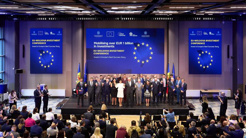 The EU and international financial institutions are investing over 1 billion euros in the Republic of Moldova