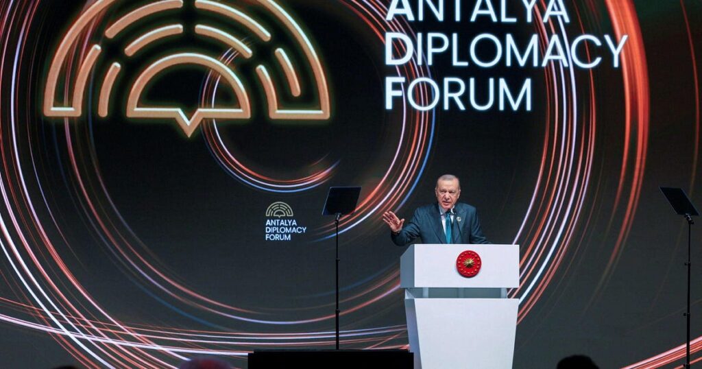Behind the Threats: Erdoğan’s Plan for a New Turkey-led Regional Order Behind the Threats: Erdoğan's Plan for a New Turkey-led Regional Order
