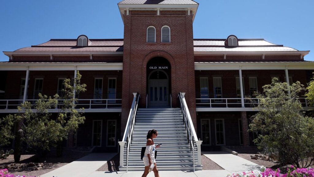 U of A disperses Health Sciences’ functions university-wide U of A disperses Health Sciences' functions university-wide