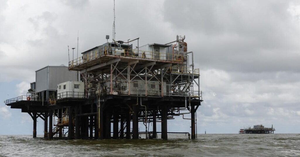 Louisiana bans climate lawsuits against oil companies | Environment Louisiana bans climate lawsuits against oil companies | Environment