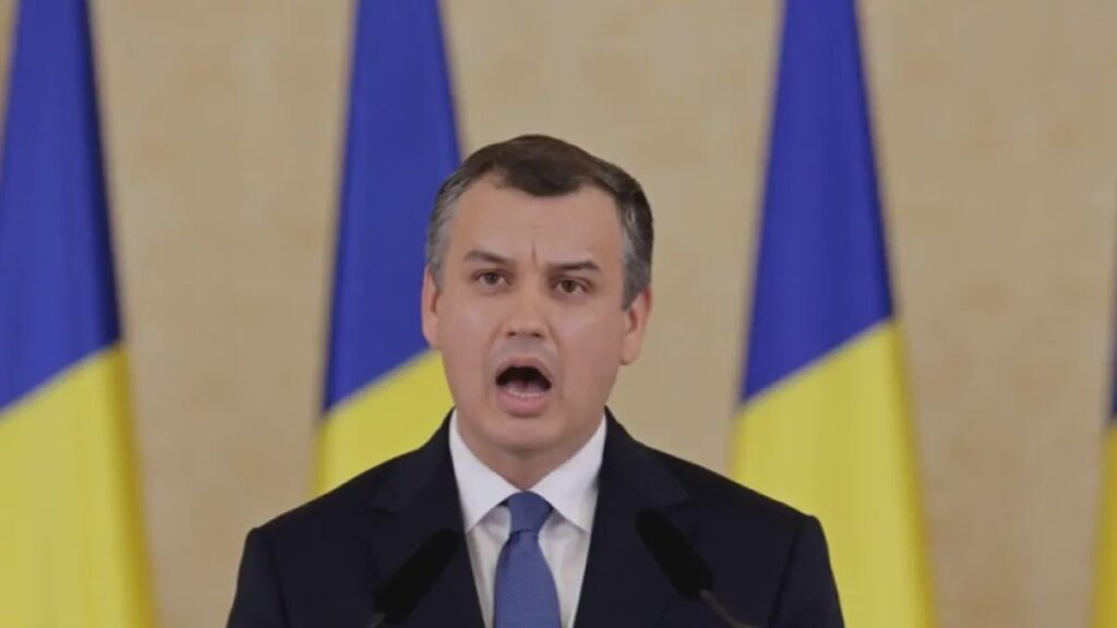 The designated Romanian Prime Minister, Bessarabian Eugen Tomac, begins negotiations with the parliamentary parties before the investiture session The designated Romanian Prime Minister, Bessarabian Eugen Tomac, begins negotiations with the parliamentary parties before the investiture session