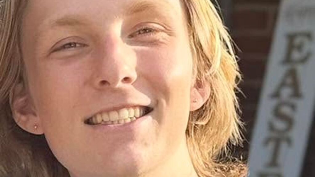 Missing Alabama hiker found dead in Japan station icon
