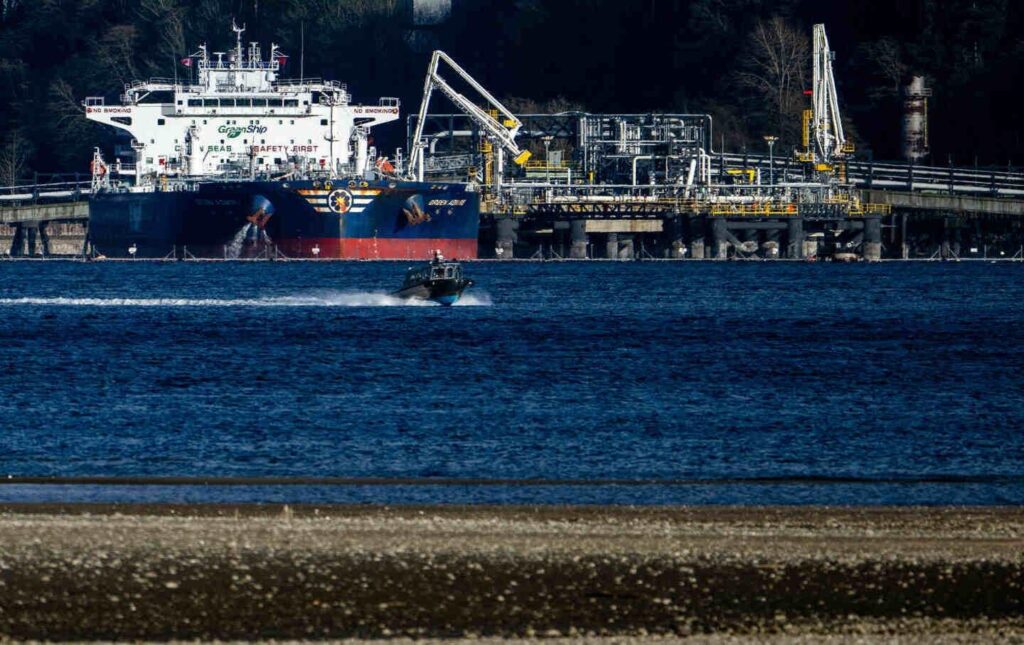 Why Big Oil Wants to Splinter Canada