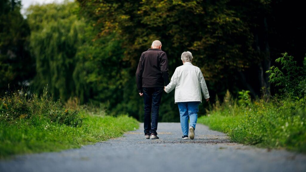 Retiring at 63: According to the study, abolishing early retirement would save billions