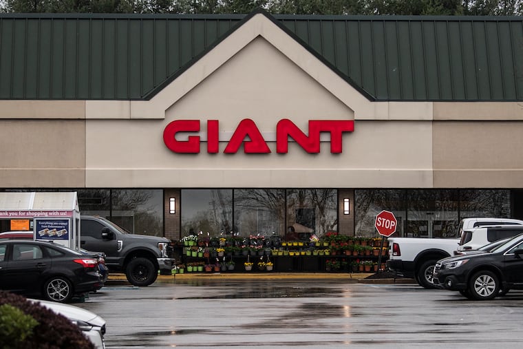Giant in Andorra Shopping Center to open this month A Giant location in Springfield in 2020.