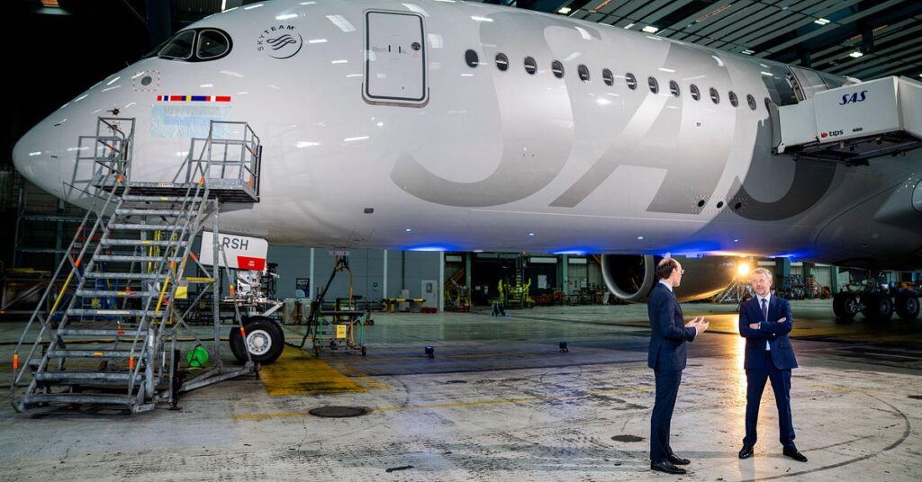 SAS plane to India turned around midway - lacked approval