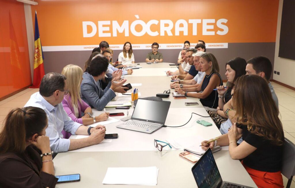 Democrats blame the ‘cost of governing’ and the lack of a candidate for the low point in the political poll Democrats blame the 'cost of governing' and the lack of a candidate for the low point in the political poll