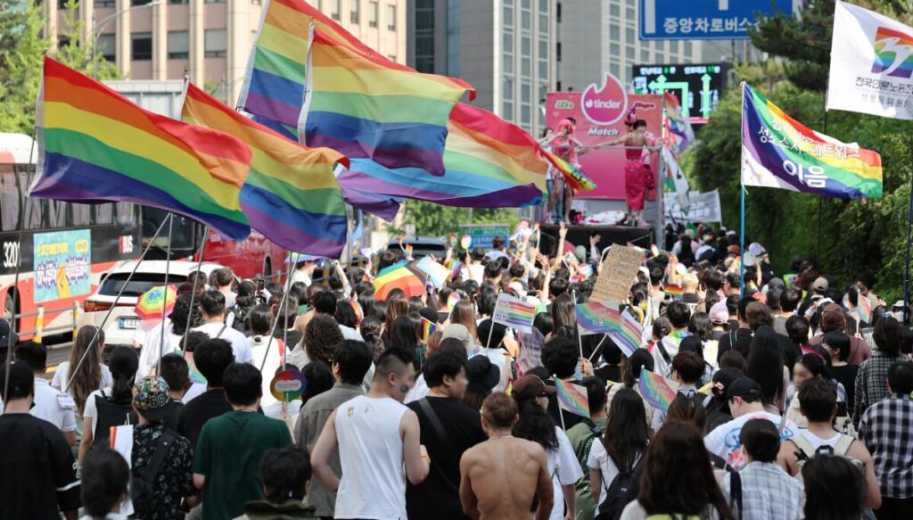 Embassies, diplomatic missions issue statement of LGBTQI+ solidarity to mark Seoul Queer Culture Festival Embassies, diplomatic missions issue statement of LGBTQI+ solidarity to mark Seoul Queer Culture Festival