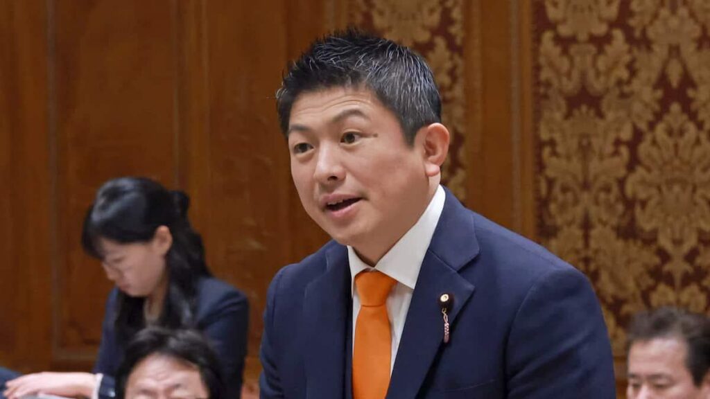 After criticism from Sanseito’s Kamiya that Japan’s LGBT Awareness Act could allow trans women to use women’s bathrooms, the Minster in Charge has made it clear that the Act will not grant rights to LGBT people, and instead simply promotes “understanding”. After criticism from Sanseito's Kamiya that Japan's LGBT Awareness Act could allow trans women to use women's bathrooms, the Minster in Charge has made it clear that the Act will not grant rights to LGBT people, and instead simply promotes "understanding".
