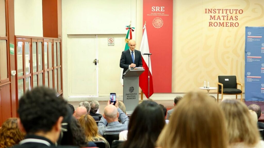 Mexico-Poland US$2.7 Billion Trade to Grow: Zajączkowski Mexico-Poland US$2.7 Billion Trade to Grow: Zajączkowski
