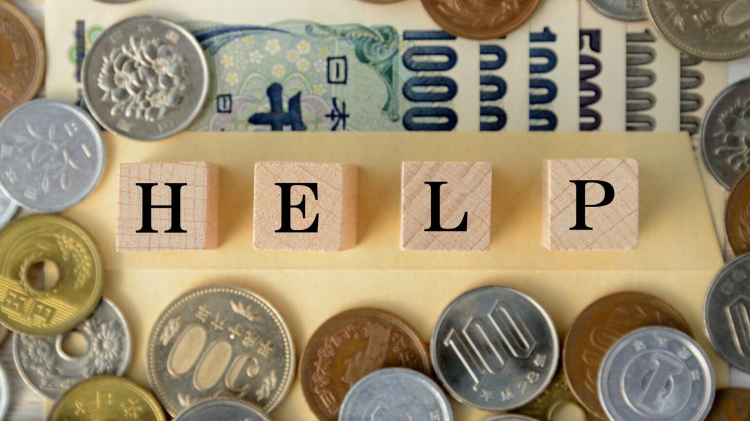 The truth behind surveys claiming “40% of Japan’s senior citizens ‘want’ to work”: The harsh reality for those in their late 60s is median annual income of 1.8 million yen, and a monthly deficit of 30,000 yen. For many, continuing to work is the only way to survive The truth behind surveys claiming "40% of Japan's senior citizens 'want' to work": The harsh reality for those in their late 60s is median annual income of 1.8 million yen, and a monthly deficit of 30,000 yen. For many, continuing to work is the only way to survive