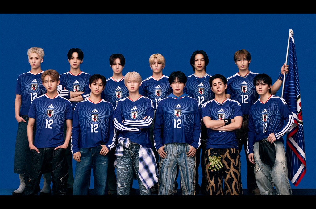 JI BLUE’s ‘Keshiki’ Tops Japan Hot 100, Arashi Charts Record 24 Songs JI BLUE's 'Keshiki' Tops Japan Hot 100, Arashi Charts Record 24 Songs