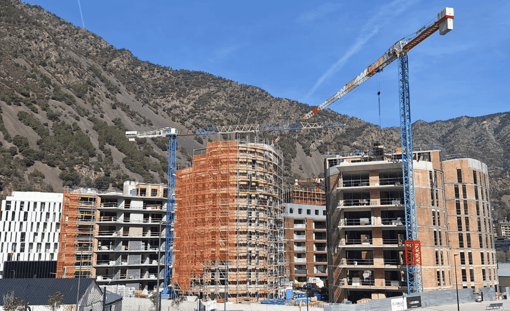 Is there room to continue building Andorra? The builders say yes and this is the reason Is there room to continue building Andorra? The builders say yes and this is the reason