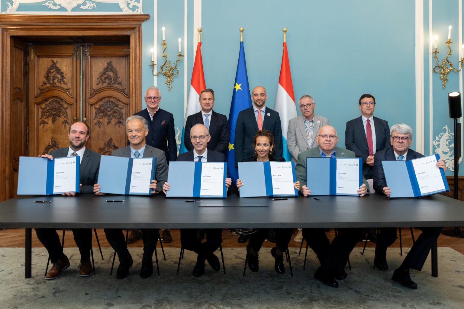 Government and social partners officially signed tripartite agreement