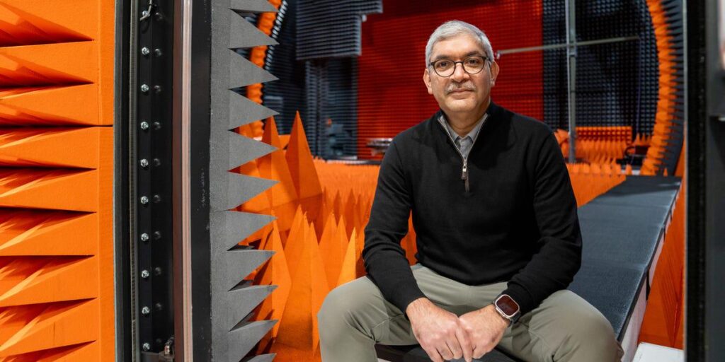 Amazon’s satellite internet chief addresses Blue Origin explosion: Read the memo Amazon's satellite internet chief addresses Blue Origin explosion: Read the memo