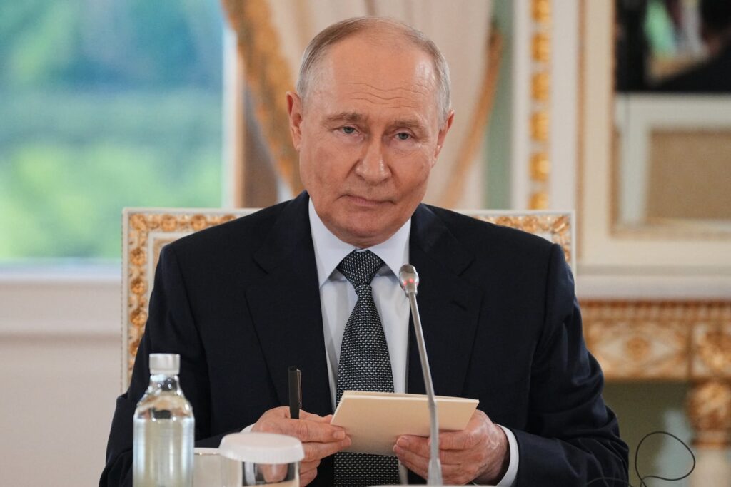 Putin Rejects Zelensky's Offer of In-Person Russia-Ukraine Peace Talks