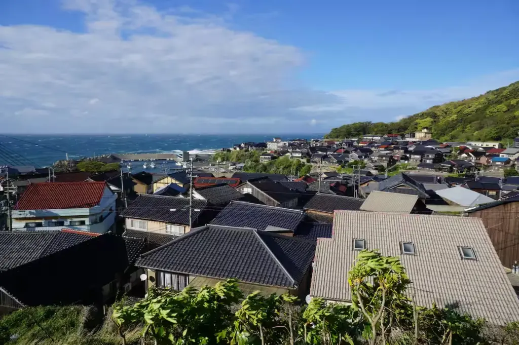 Israeli Entrepreneur Leads Multimillion-Dollar Effort to Revive Fishing Village Taiza
