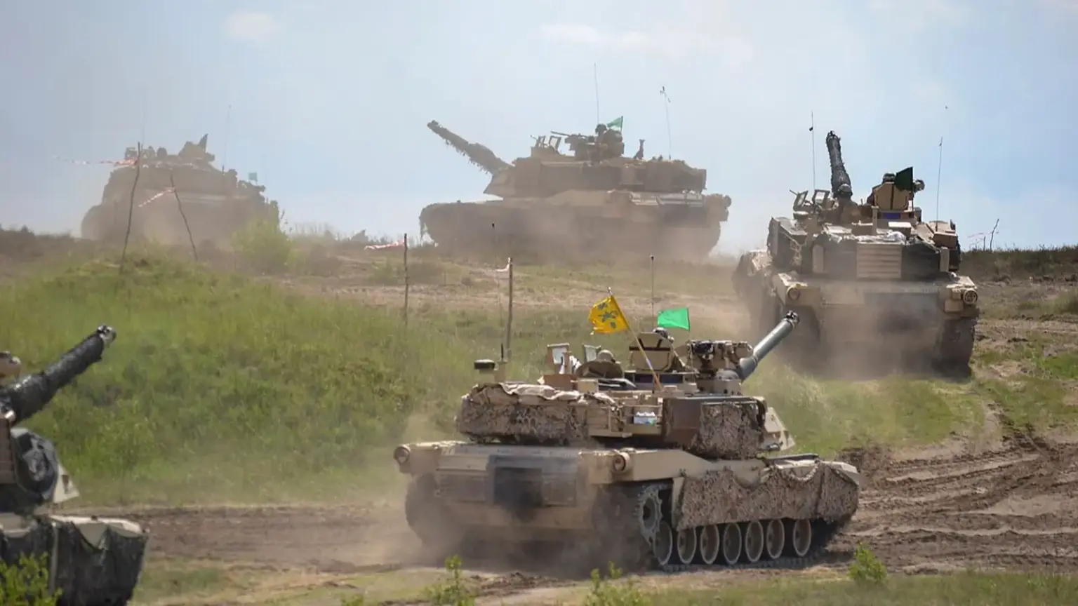 Khrenin Warns of High Conflict Risk for Russia, Belarus
