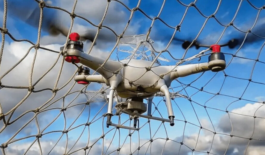 Estonia Deploys Anti-Drone Systems on Border With Russia