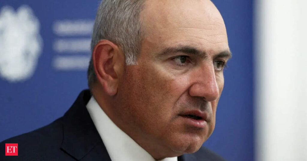 Armenia rejects Putin’s pressure for EU referendum Armenia rejects Putin's pressure for EU referendum
