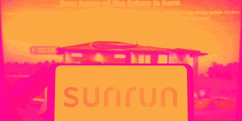 Q1 Rundown: Sunrun (NASDAQ:RUN) Vs Other Renewable Energy Stocks