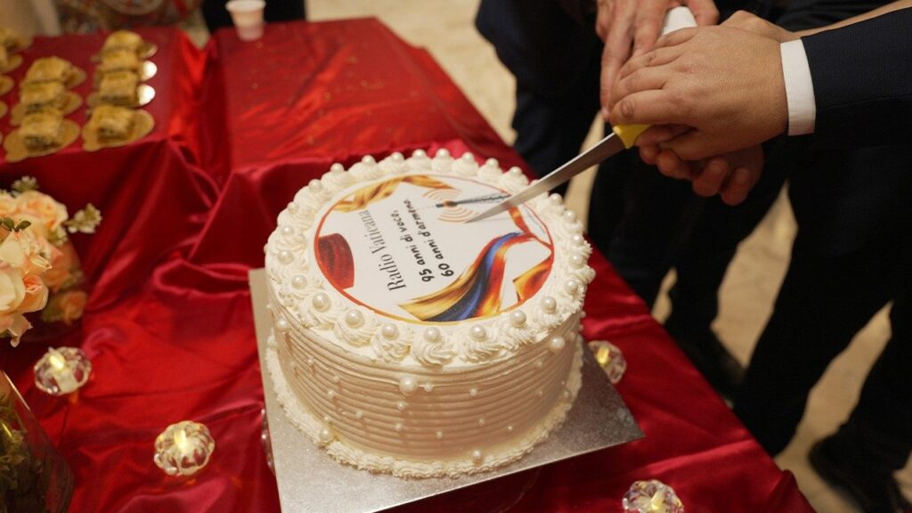 Armenian section of Vatican Radio-Vatican News turns 60 Armenian section of Vatican Radio-Vatican News turns 60