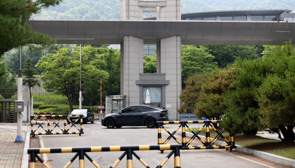 Gov’t to dismantle counterintelligence command that played martial law role, disperse its powers Gov't to dismantle counterintelligence command that played martial law role, disperse its powers
