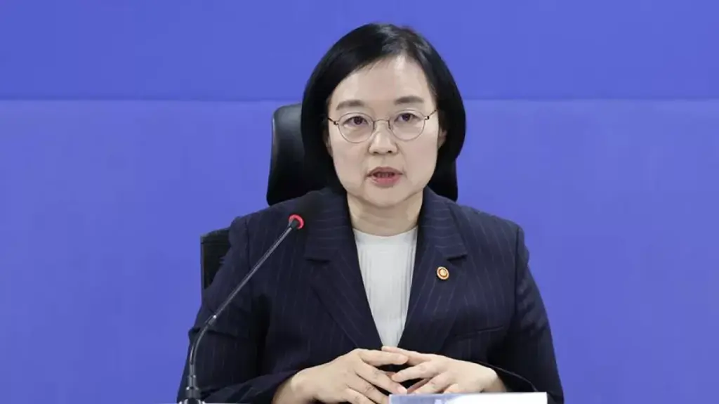 South Korea may get first female prime minister in 20 years South Korea may get first female prime minister in 20 years