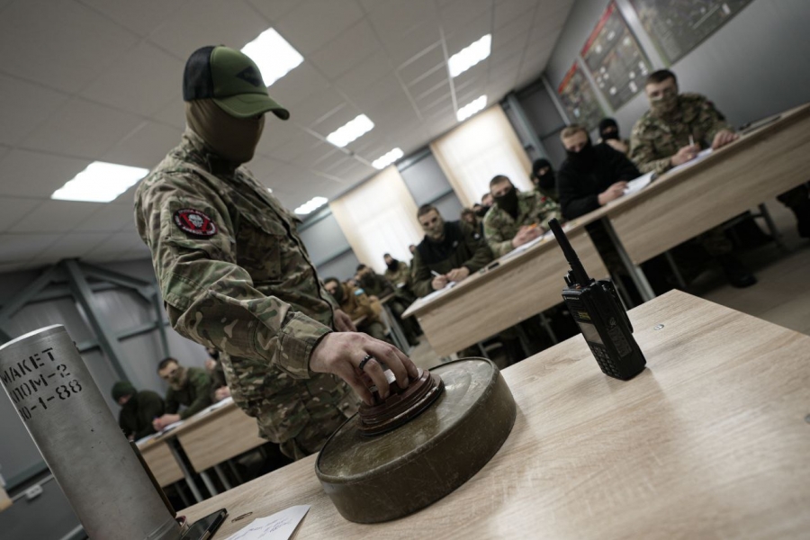Belarus wants to allow foreign citizens to serve in the army under contract