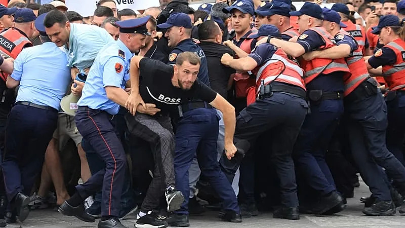Albania: Fourth day of unrest as Trump-linked resort sparks protests Amazon Deals