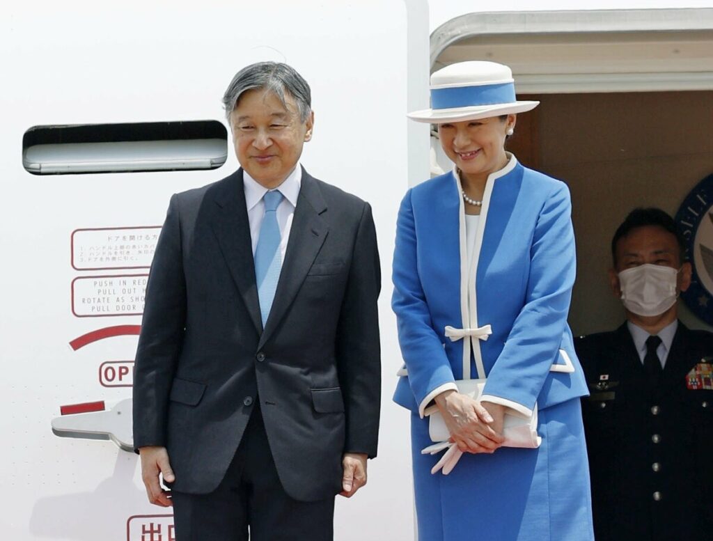 Japan’s emperor, empress begin trip to Netherlands, Belgium Japan's emperor, empress begin trip to Netherlands, Belgium